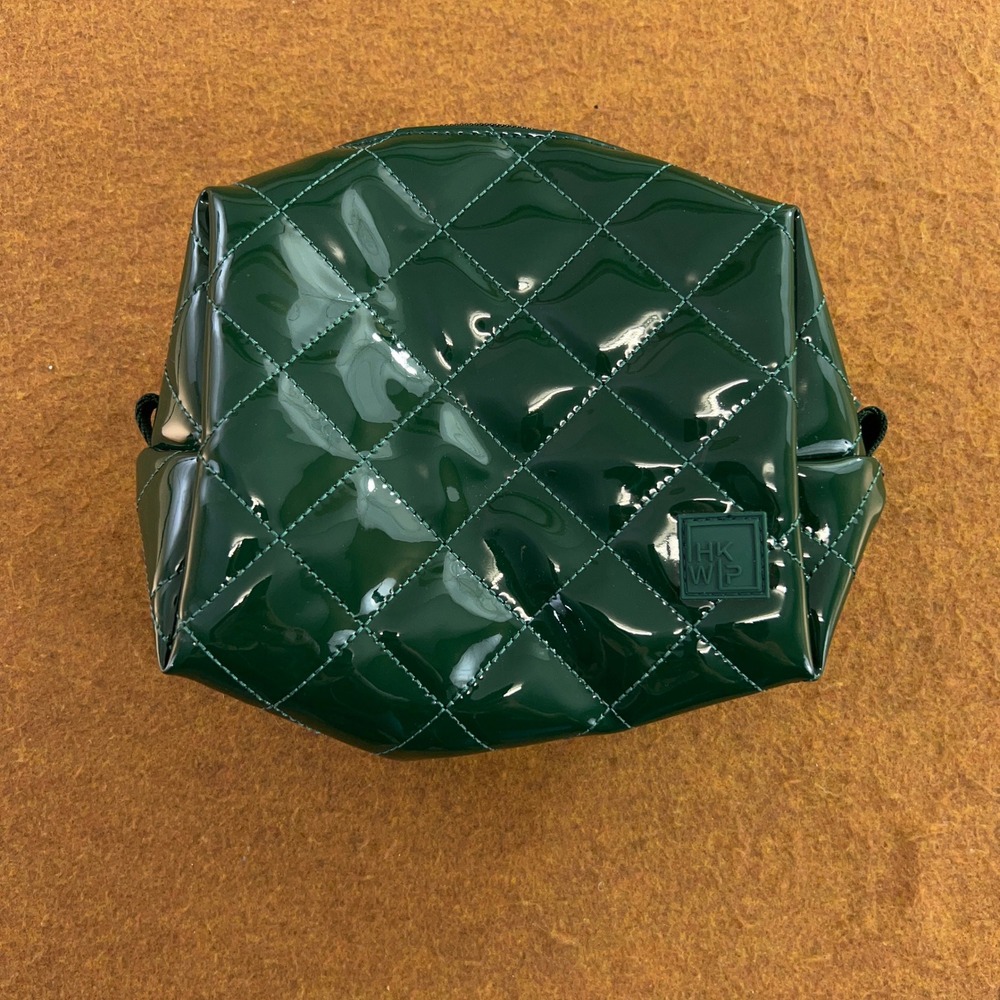 IHKWIP Womens OS Green Quilted Patent Cosmetic Pouch New